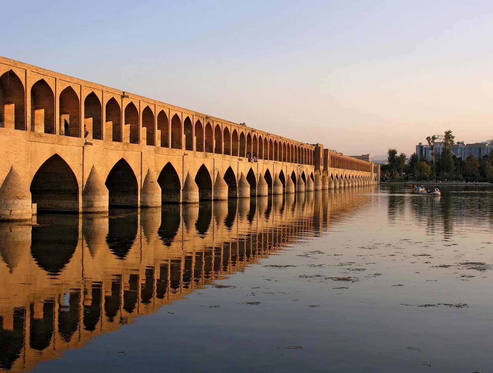 تور ۳ شب اصفهان (تاریخی)